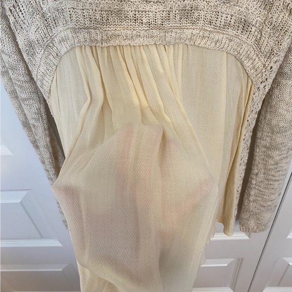 Fall boho Lucky Brand tan open knit oversize sweater with semi sheer detail - Picture 3 of 4